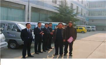 襄垣尹老板與鄭州超前漆共創(chuàng)輝煌！